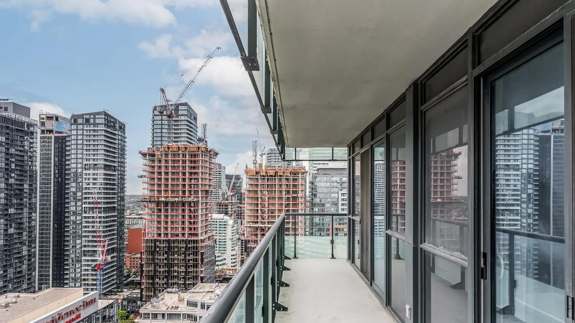 Globalstay Modern Downtown Apartment Toronto 0*,